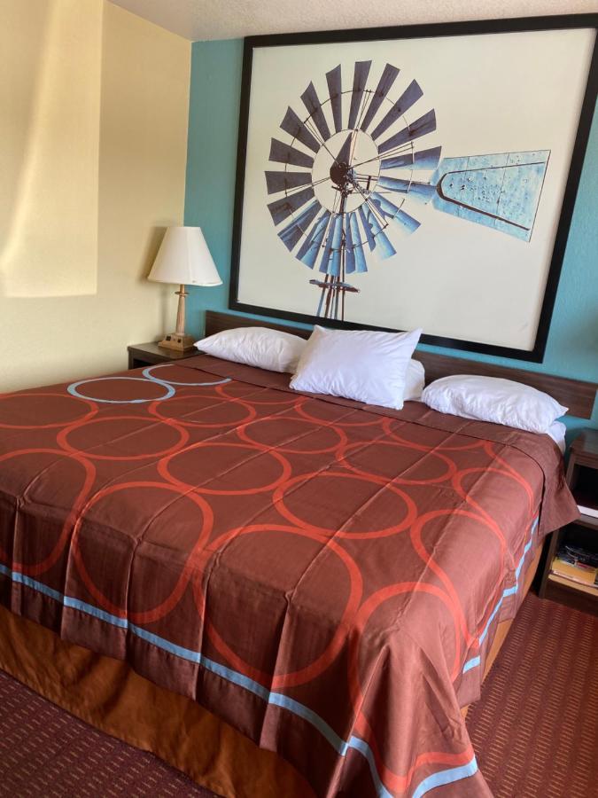 Super 8 By Wyndham Midwest City Ok Exteriér fotografie