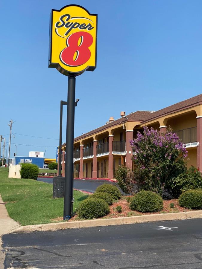 Super 8 By Wyndham Midwest City Ok Exteriér fotografie