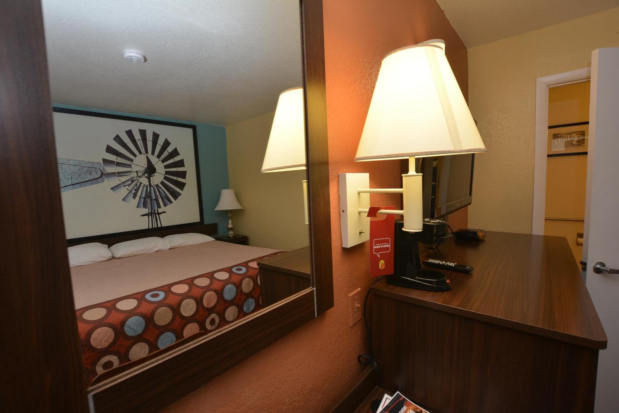 Super 8 By Wyndham Midwest City Ok Pokoj fotografie
