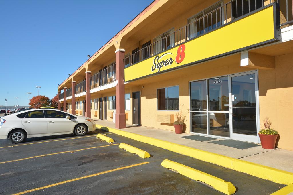 Super 8 By Wyndham Midwest City Ok Exteriér fotografie