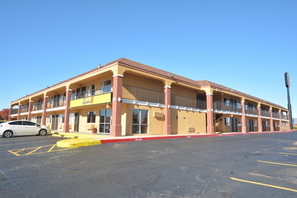 Super 8 By Wyndham Midwest City Ok Exteriér fotografie