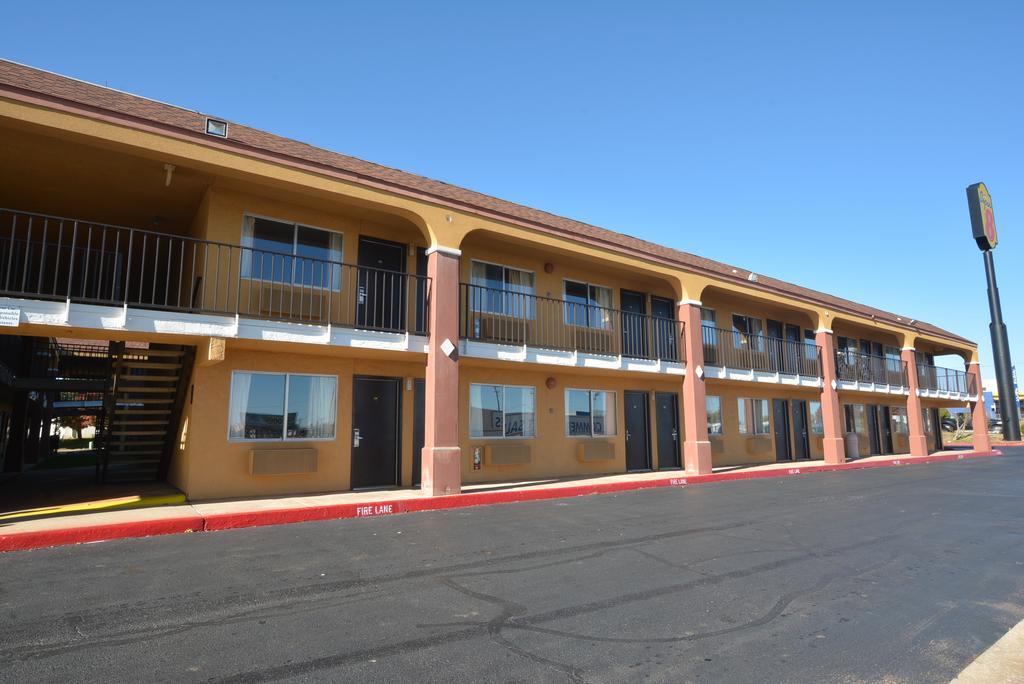 Super 8 By Wyndham Midwest City Ok Exteriér fotografie